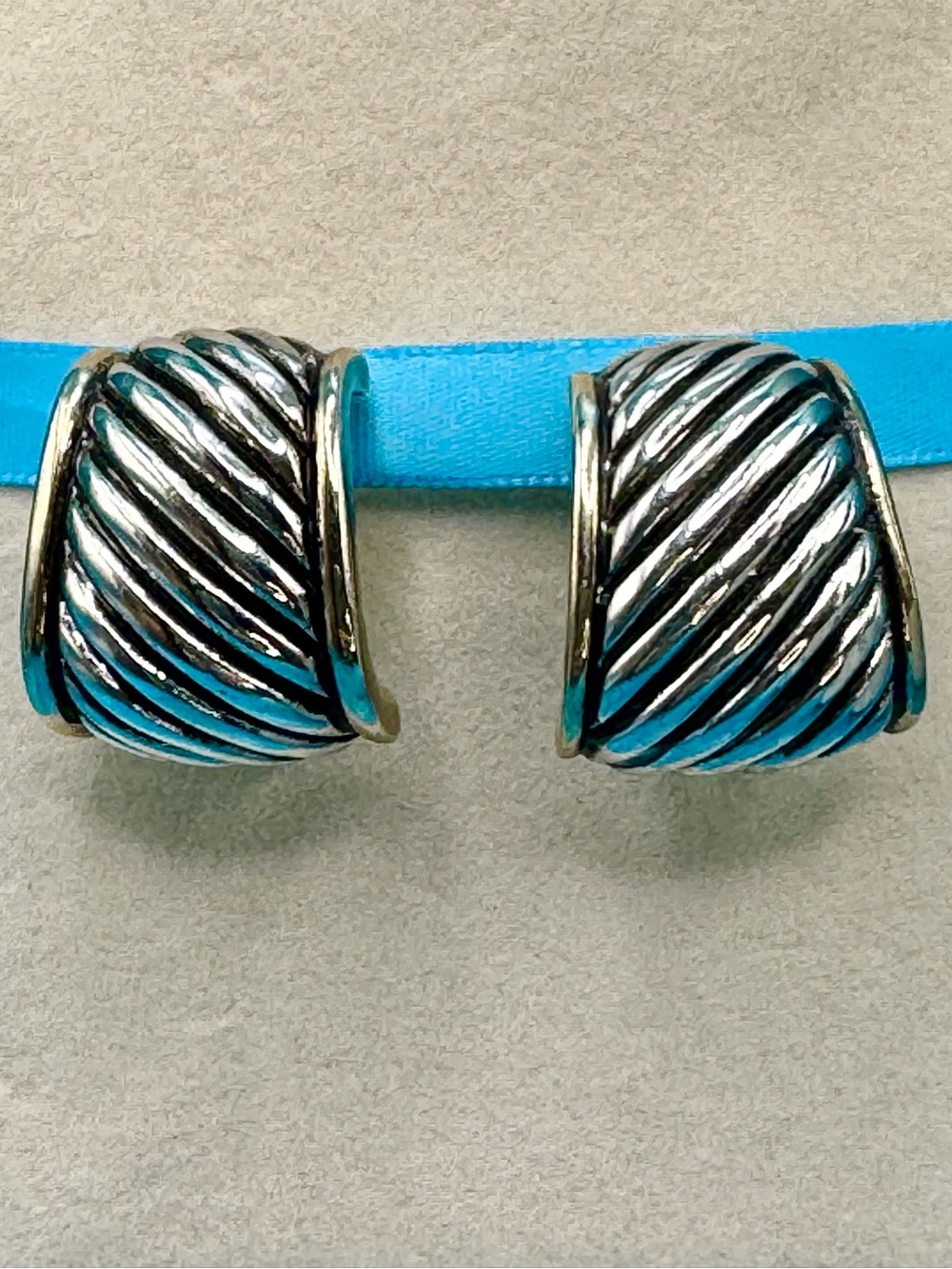 Chunky Ribbed Silver-tone and Gold-Tone Hoop Clip On Earrings